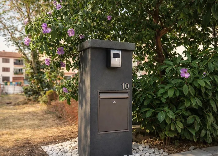 Istrian Azure * Pula